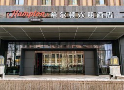 蘭州莫高大道希爾頓歡朋酒店20平方米雙溫冷庫建造工程